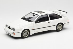 Ford Sierra RS Cosworth Weiß AUTOart 1:18 72862 Metall