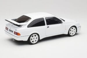 Ford Sierra RS Cosworth Weiß IXO 1:18 18CMC121 Metall — Bild 2 von 6