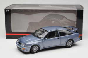 Ford Sierra RS Cosworth Blau Minichamps 1:18 150084002 Metall — Bild 8 von 8
