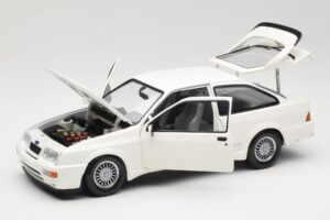 Ford Sierra RS Cosworth Weiß Minichamps 1:18 150084000 Metall — Bild 2 von 8