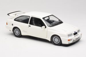 Ford Sierra RS Cosworth Weiß Minichamps 1:18 150084000 Metall — Bild 6 von 8