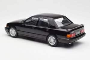 Ford Sierra RS Cosworth Schwarz MCG 1:18 MCG18173 Metall — Bild 5 von 6