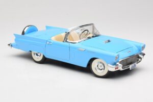 Ford Thunderbird Cabriolet Blau Road Signature 1:18 92358 Metall — Bild 6 von 8