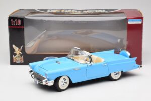 Ford Thunderbird Cabriolet Blau Road Signature 1:18 92358 Metall — Bild 8 von 8