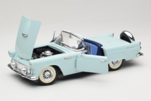 Ford Thunderbird Grün Revell 1:18 8804-G1 Metall — Bild 2 von 8