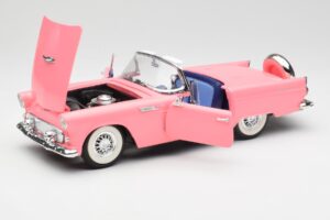Ford Thunderbird Rosa Revell 1:18 8804 Metall — Bild 2 von 8