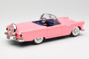 Ford Thunderbird Rosa Revell 1:18 8804 Metall — Bild 3 von 8