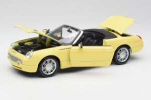 Ford Thunderbird Show Car Gelb Maisto 1:18 50335 Metall — Bild 2 von 8