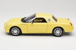 Ford Thunderbird Show Car Gelb Maisto 1:18 50336 Metall — Bild 4 von 8