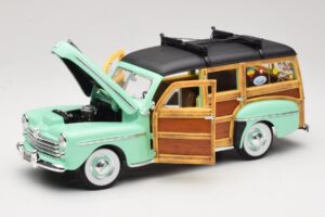 Ford Woody Panel Wagon Mintgrün Road Signature 1:18 20028 Metall — Bild 2 von 8