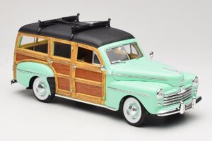 Ford Woody Panel Wagon Mintgrün Road Signature 1:18 20028 Metall — Bild 6 von 8