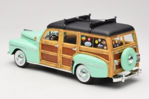 Ford Woody Panel Wagon Mintgrün Road Signature 1:18 20028 Metall — Bild 7 von 8