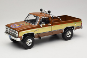 GMC K-2500 Sierra Grande Braun GreenLight 1:18 13560 Metall