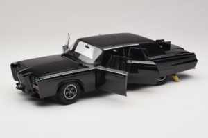 Chrysler Imperial Black Beauty Green Hornet TV Series AUTOart 1:18 71546 Metall — Bild 2 von 8