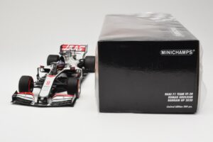 Haas VF-20 #8 R. Grosjean Bahrain GP 2020 Minichamps 1:18 110201508 Metall — Bild 6 von 6