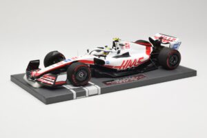 Haas VF-22 #47 M. Schumacher Bahrain GP 2022 Minichamps 1:18 117220147 Metall — Bild 2 von 6