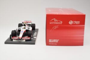 Haas VF-22 #47 M. Schumacher Bahrain GP 2022 Minichamps 1:18 117220147 Metall — Bild 6 von 6