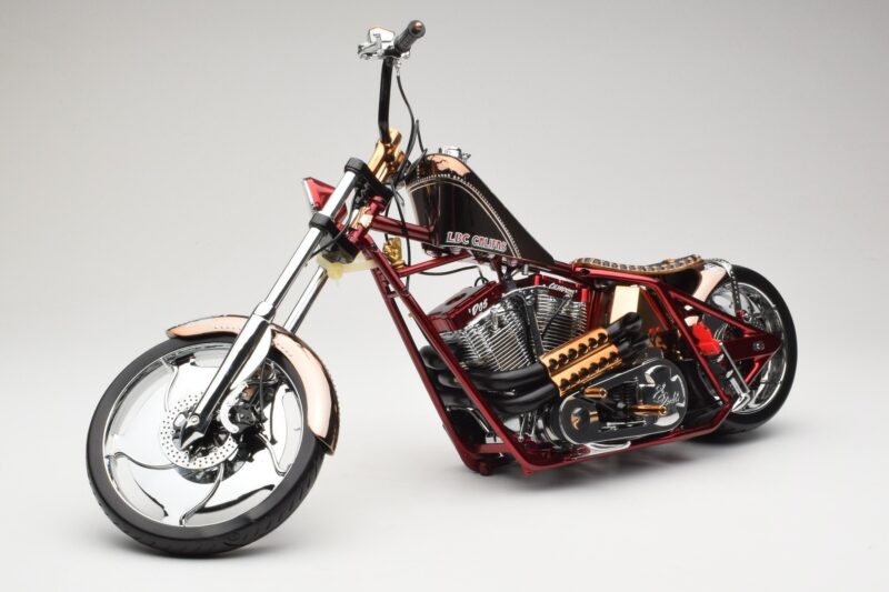 Harley-Davidson West Coast Choppers Diablo Soft Tail Gold Rot Minichamps 1:5 JJ04-05-03 Metall