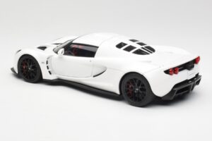 Hennessey Venom GT Weiß AUTOart 1:18 75404 Metall — Bild 7 von 8