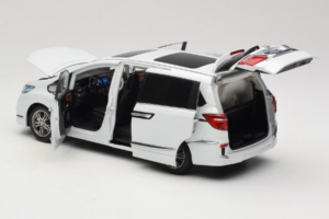 Honda Elysion Weiß OEM 1:18 430056 Metall — Bild 5 von 8