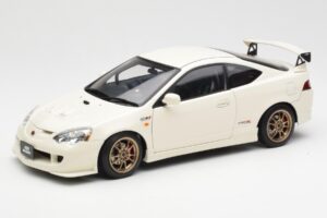 Honda Integra DC5 Type R Mugen Weiß AUTOart 1:18 73251 Metall