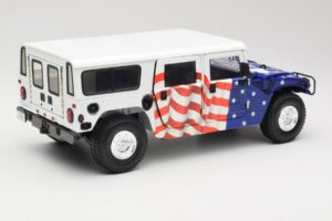 Hummer H1 AM General Gore-Lieberman Humvee America Exoto 1:18 1807 Metall — Bild 3 von 8