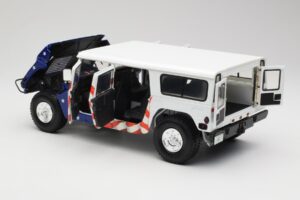 Hummer H1 AM General Gore-Lieberman Humvee America Exoto 1:18 1807 Metall — Bild 5 von 8
