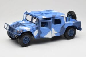 Hummer H1 Humvee Blau & Weiß Motormax 1:18 73157 Metall — Bild 2 von 8