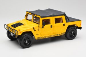 Hummer H1 Soft Top Gelb Maisto 1:18 56041 Metall