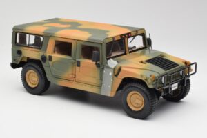 Hummer H1 Station Wagon Military Maisto 1:18 56049 Metall — Bild 6 von 8