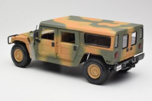 Hummer H1 Station Wagon Military Maisto 1:18 56049 Metall — Bild 7 von 8