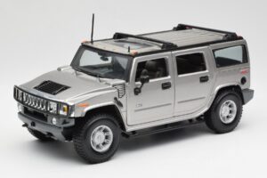 Hummer H2 Silber Maisto 1:18 7449569 Metall