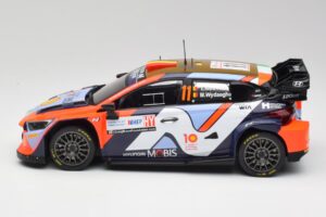 Hyundai i20 N Rally1 #11 T. Neuville / M. Wydaeghe Rally Croatia 2024 IXO 1:18 18RMC203 Metall — Bild 3 von 6