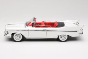 Imperial Crown Cabriolet Weiß Road Signature 1:18 20138 Metall — Bild 4 von 8