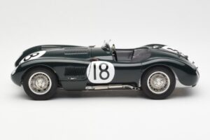 Jaguar C-Type #18 T. Rolt / D. Hamilton 24 Hours of Le Mans Winner 1953 CMC 1:18 M-195 Metall — Bild 3 von 6