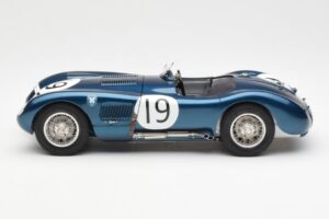 Jaguar C-Type #19 J. Stewart Ecurie Ecosse Goodwood Members Meeting 1954 CMC 1:18 M-192 Metall — Bild 3 von 6