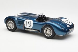 Jaguar C-Type #19 J. Stewart Ecurie Ecosse Goodwood Members Meeting 1954 CMC 1:18 M-192 Metall — Bild 5 von 6