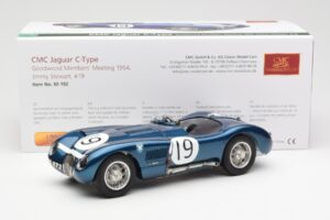 Jaguar C-Type #19 J. Stewart Ecurie Ecosse Goodwood Members Meeting 1954 CMC 1:18 M-192 Metall — Bild 6 von 6