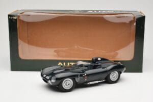 Jaguar D-Type Short Nose Grün AUTOart 1:18 73561 Metall — Bild 6 von 6