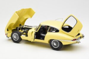 Jaguar E-Type 3.8 Series 1 Hellgelb Kyosho 1:18 08954LY Metall — Bild 5 von 8