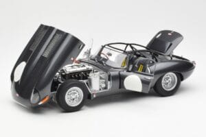 Jaguar E-Type Series 1 Coupe Lightweight Dunkelgrau AUTOart 1:18 73647 Metall — Bild 2 von 8