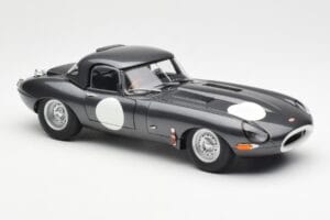 Jaguar E-Type Series 1 Coupe Lightweight Dunkelgrau AUTOart 1:18 73647 Metall — Bild 6 von 8