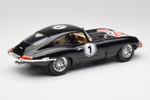 Jaguar E-Type Series 1 #1 British Racing Green Bburago 1:18 3018-M3 Metall — Bild 3 von 8