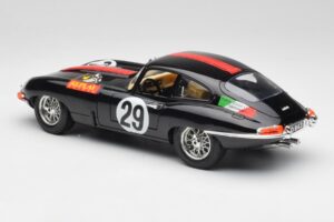 Jaguar E-Type #29 Schwarz Bburago 1:18 3018-M4 Metall — Bild 7 von 8