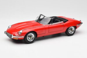 Jaguar E-Type Roadster Series III V12 Rot AUTOart 1:18 73523 Metall