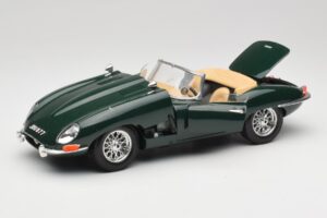 Jaguar E-Type Series 1 Roadster Grün Bburago 1:18 3018-M5 Metall — Bild 2 von 8