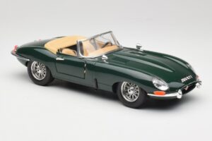 Jaguar E-Type Series 1 Roadster Grün Bburago 1:18 3018-M5 Metall — Bild 6 von 8