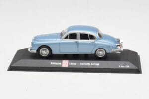 Jaguar Mk II Blue Metallic Minichamps 1:43 433130604 Metall