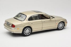 Jaguar S-Type X200 Bronze Maisto 1:18 50332 Metall — Bild 3 von 8