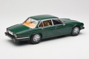 Jaguar XJ Series III Dunkelgrün MCG 1:18 MCG18175 Metall — Bild 2 von 6